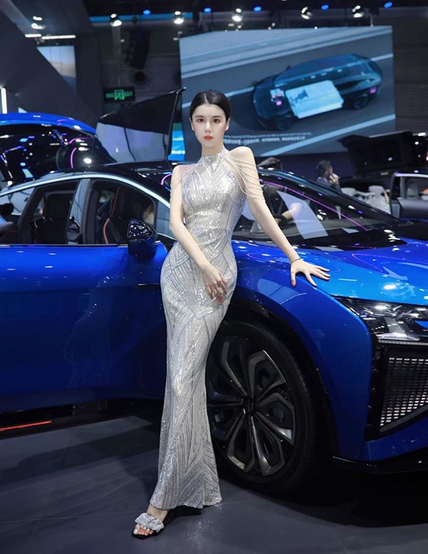 巴黎哪有外围模特