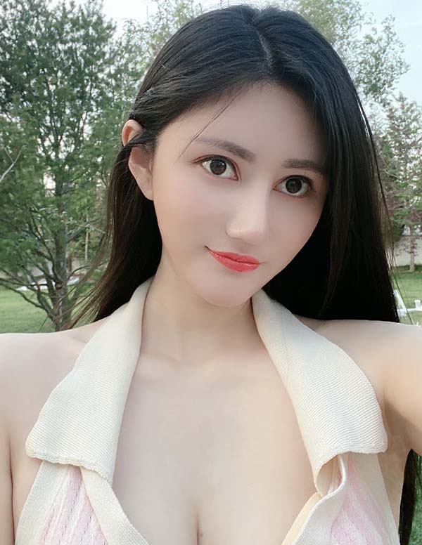 新加坡预约高端模特